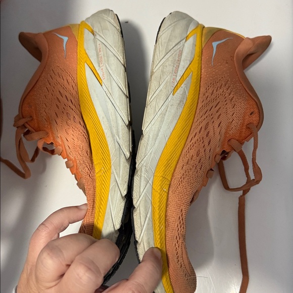 Hoka Clifton 8 Womens Shoes Size 8B Orange Running Sneakers - Picture 11 of 12